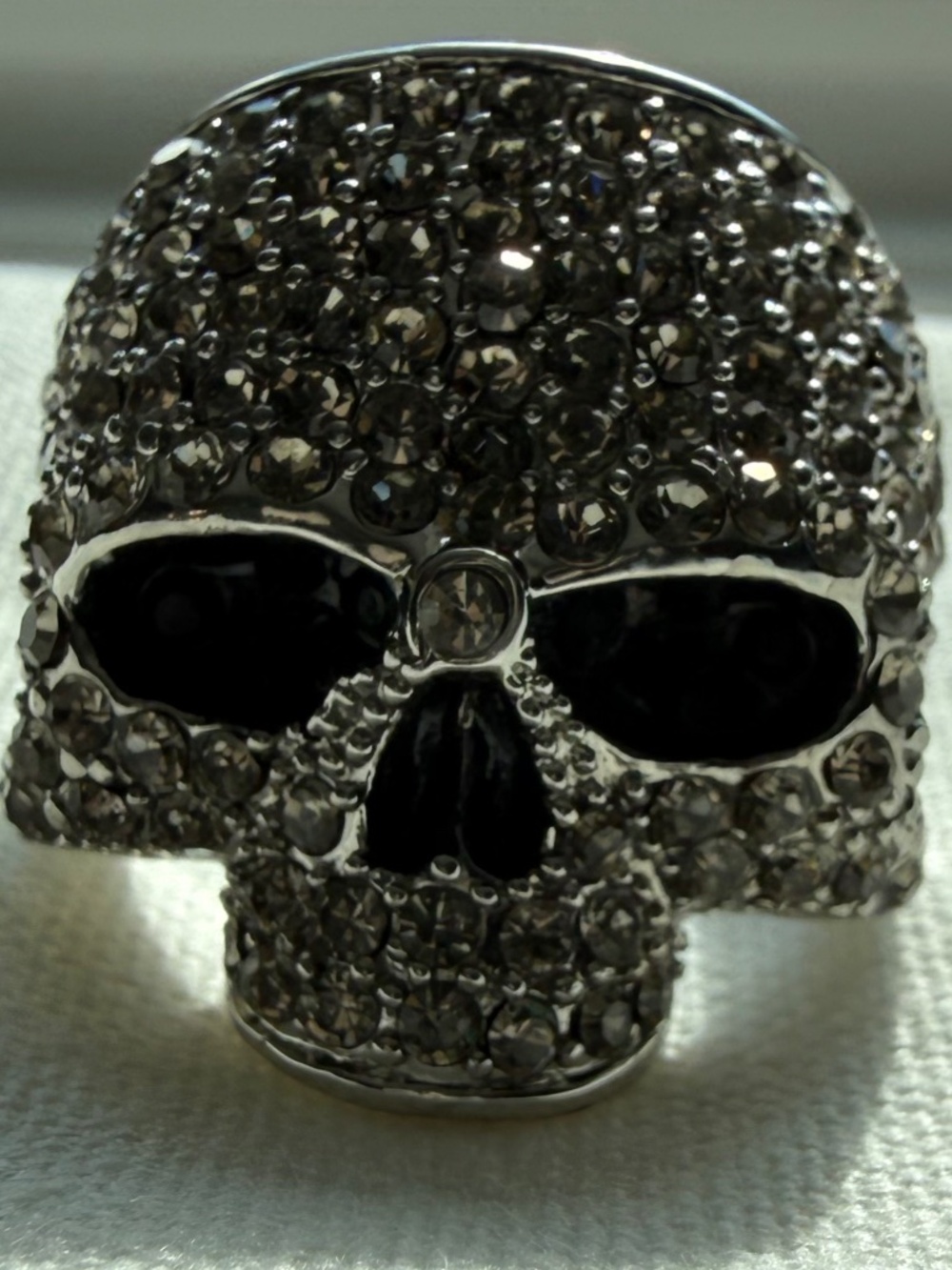 Swarovski Crystal Skull Pavé Statement Ring - Rare Gunmetal Tone Women's  Size 8